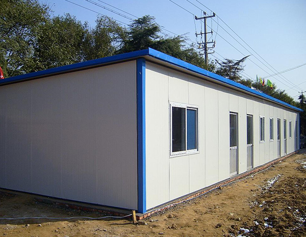 �ʸְ��˶���